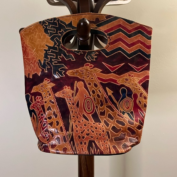 Handbags - Leather Giraffe Handbag & Coin Purse